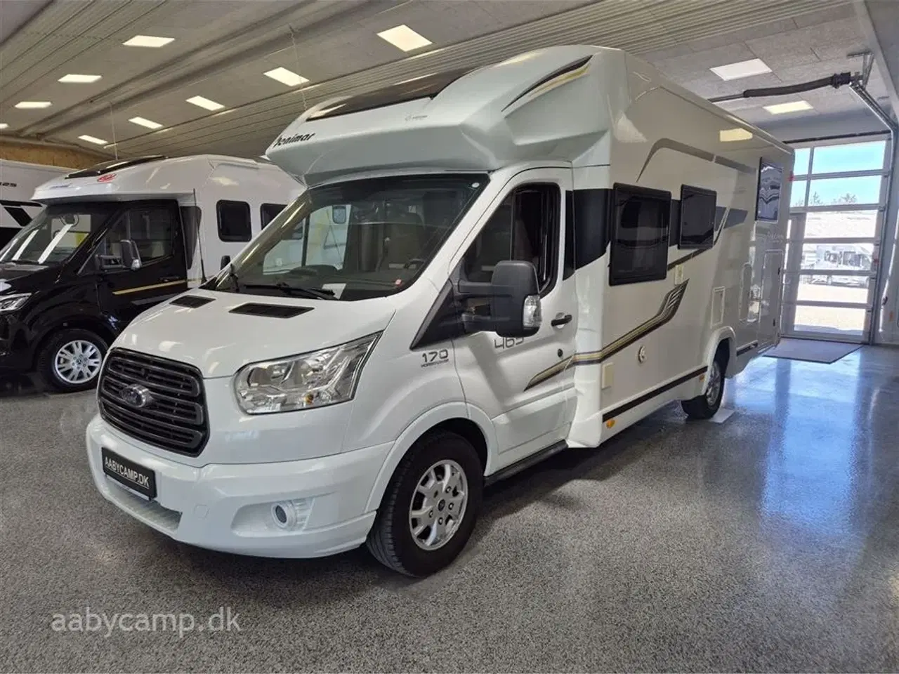 Billede 4 - 2019 - Benimar Tessoro T463   Nk Pakke. markise. solceller. 2x 95 Ah Agm. batterier. cykelstativ. gas alarm. Kun 38,000 Km!!!