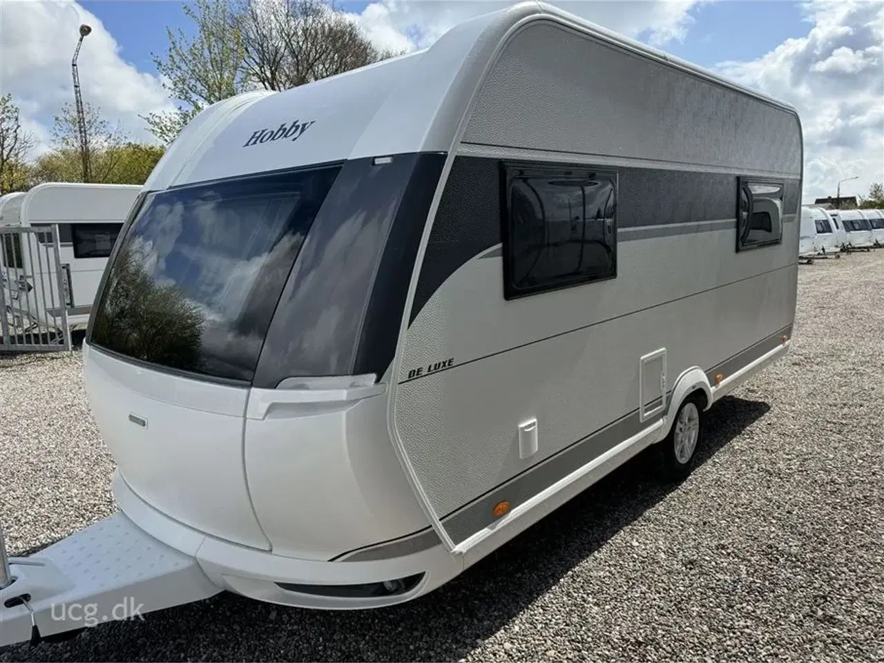 Billede 3 - 2025 - Hobby De Luxe 460 LU   Prisen er inkl. klargøring, gastest, fugttest, syn og nummerplade.