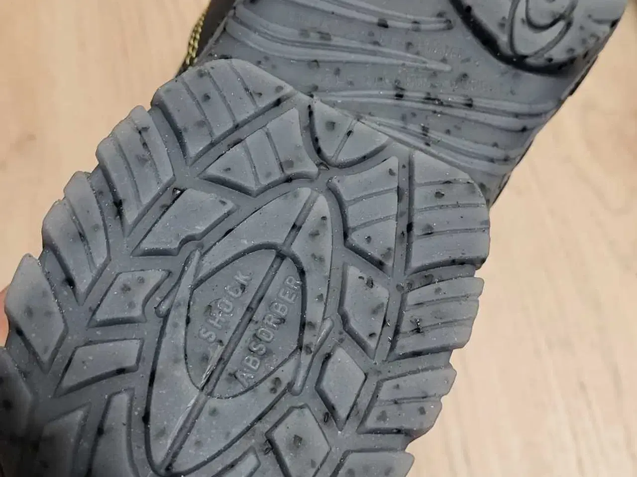 Billede 11 - Sikkerhedssko 42 COFRA Grand slam