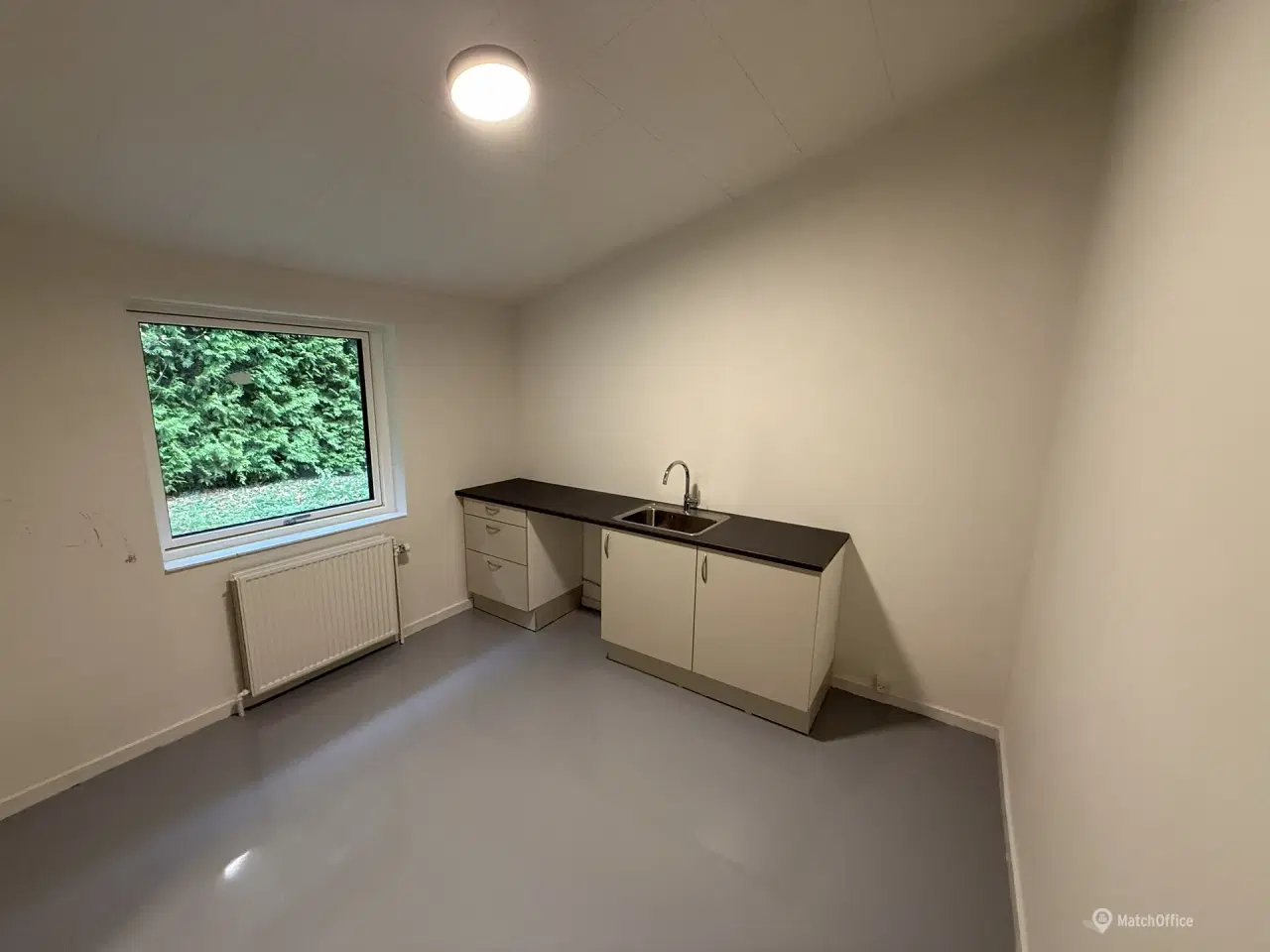 Billede 10 - Produktion/lagerlokale til leje på Industrivej 8. 5750 Ringe - Lige ud til Motorvejen