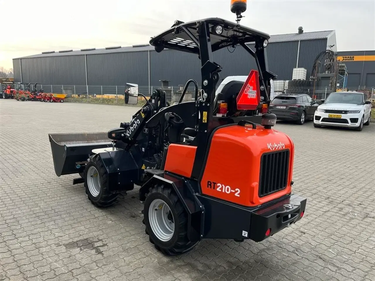 Billede 9 - Kubota RT 210 Demo maskine med skovl og gafler