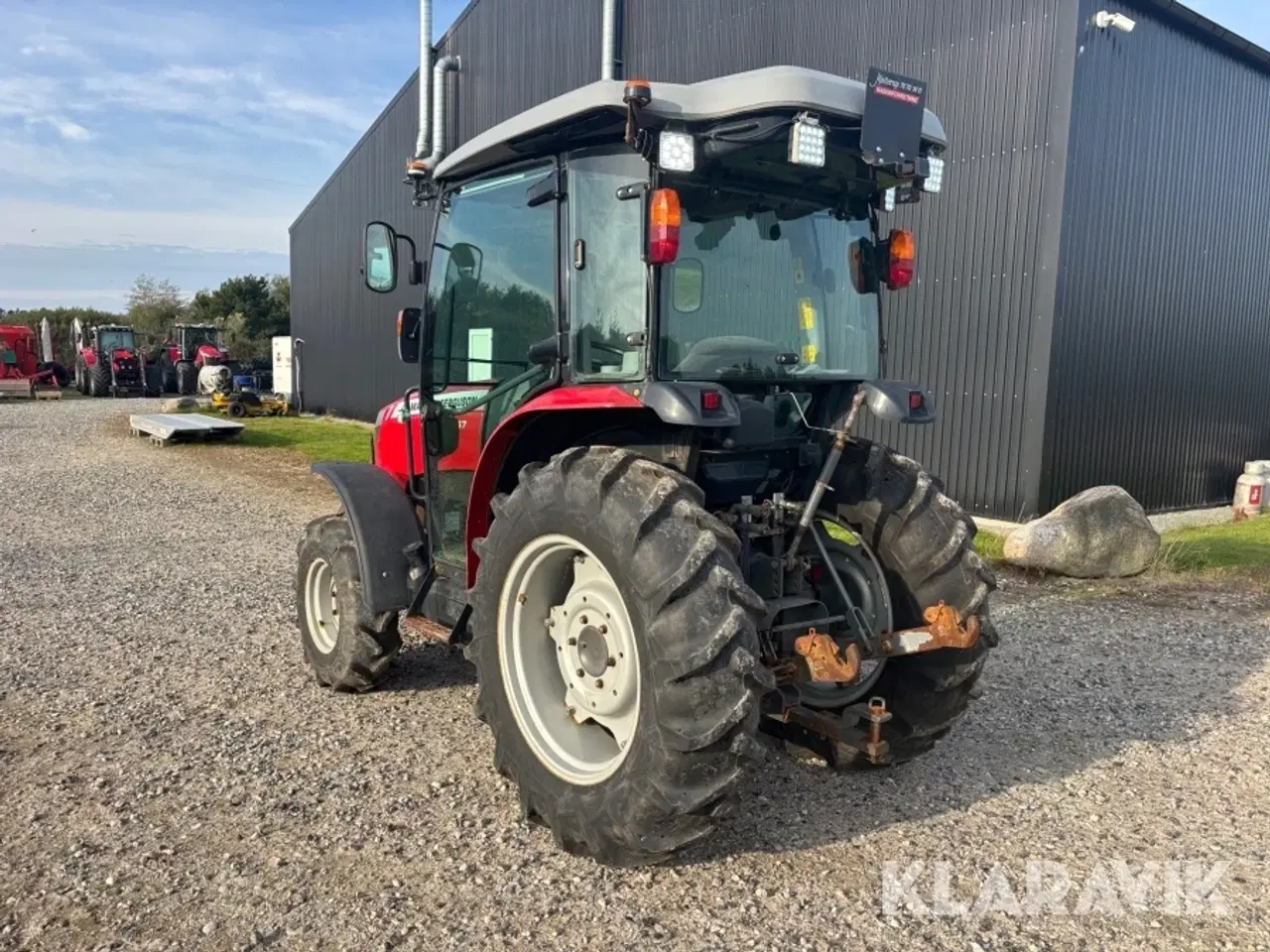 Billede 5 - Traktor Massey Ferguson 1747 4WD + Ekstra hjulsæt