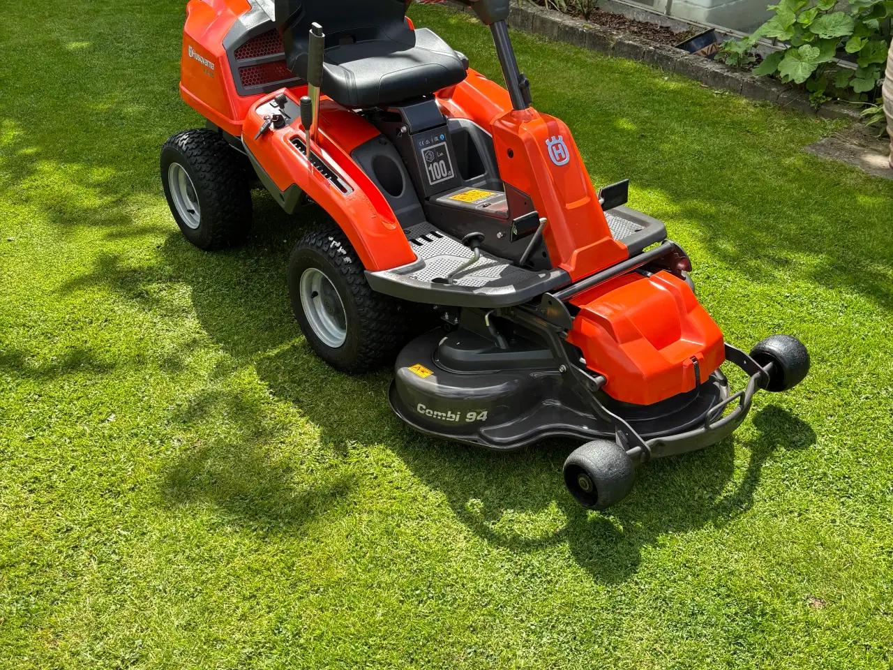 Billede 1 - Husqvarna havetraktor
