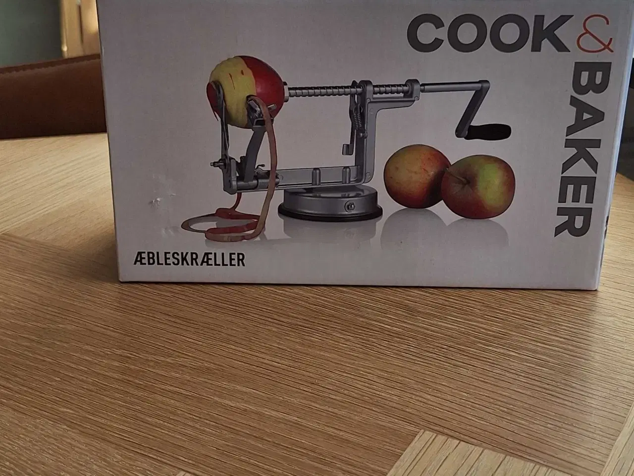 Billede 1 - Æbleskræller 
