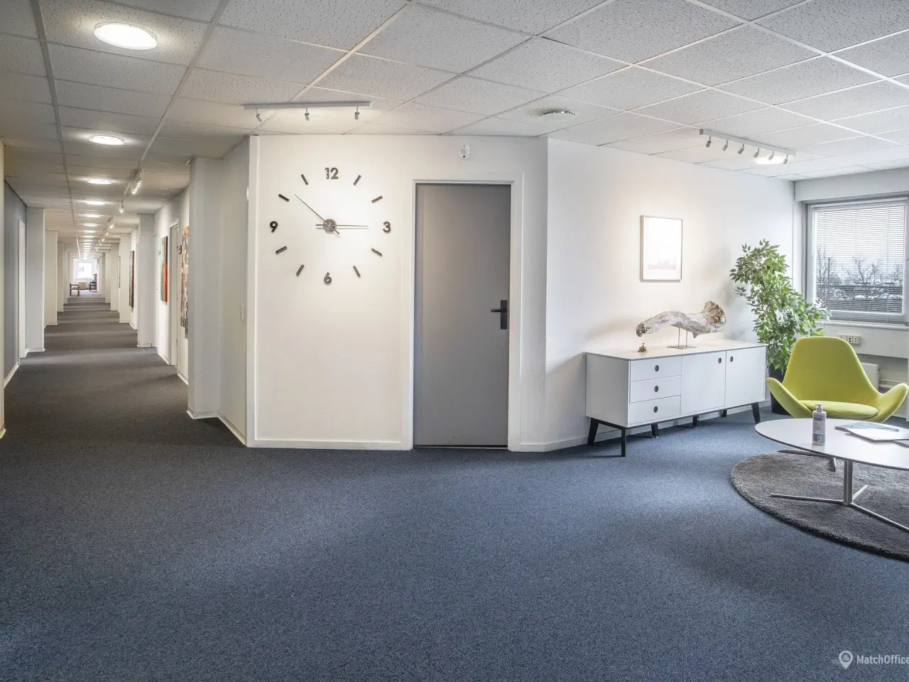Billede 1 - Rummeligt kontorlejemål på 811 m² på Avedøre Holme med lounge mødelokaler og nem adgang til E20