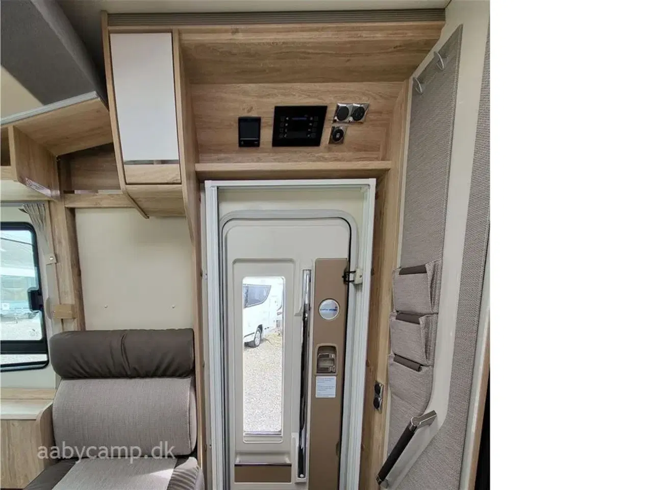Billede 11 - 2024 - Euramobil Integra Line IL720 EB   A HOME WITH EVERYTHING.