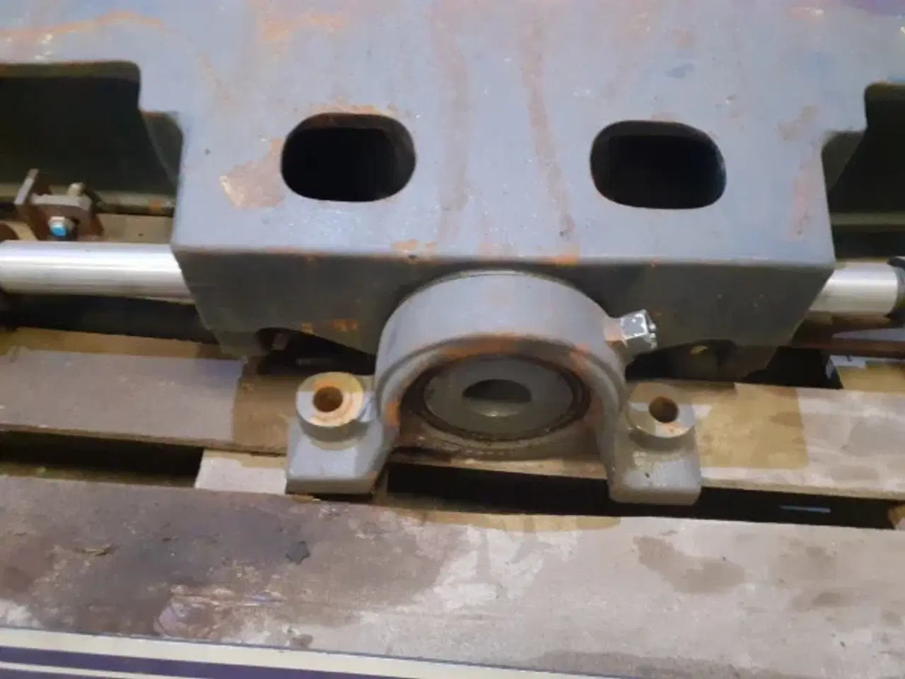 Billede 13 - New Holland LB115B Foraksel 85821298