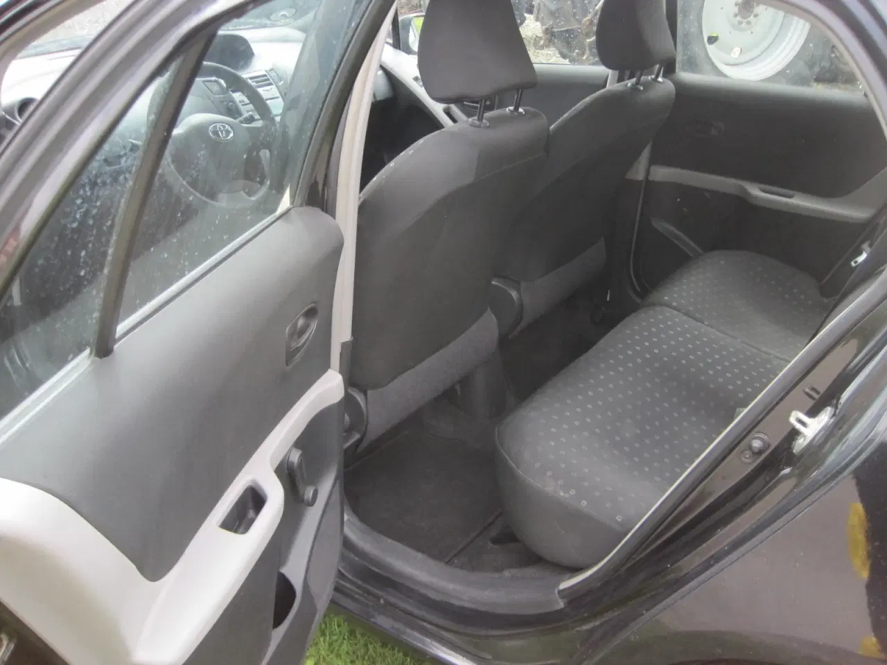 Billede 6 - Toyota Yaris 1,0  5 dørs
