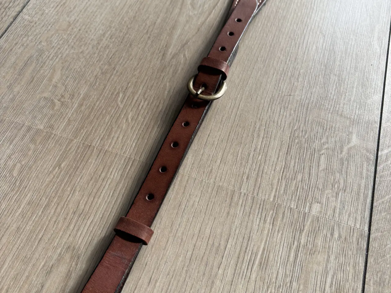 Billede 4 - BLF geværrem i læder med fasan motiver