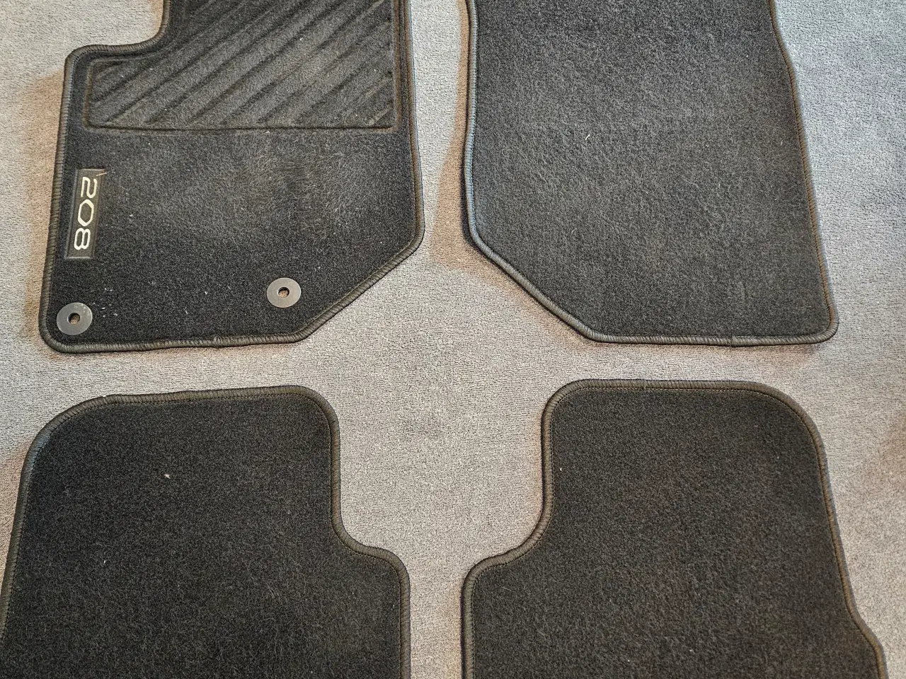 Billede 1 - Peugeot 208 (Ny model) - Bundmåttesæt (Nålefilt)