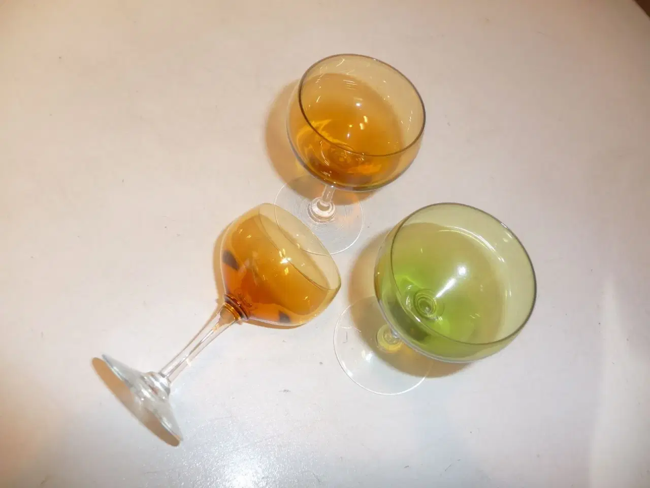 Billede 2 - 3 farvet sherry glas