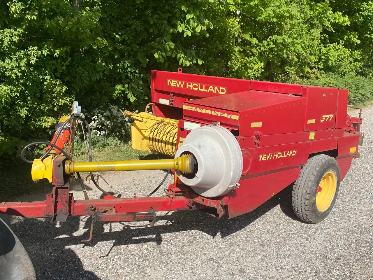 Billede 1 - Sperry New Holland Hayliner 377 Presser
