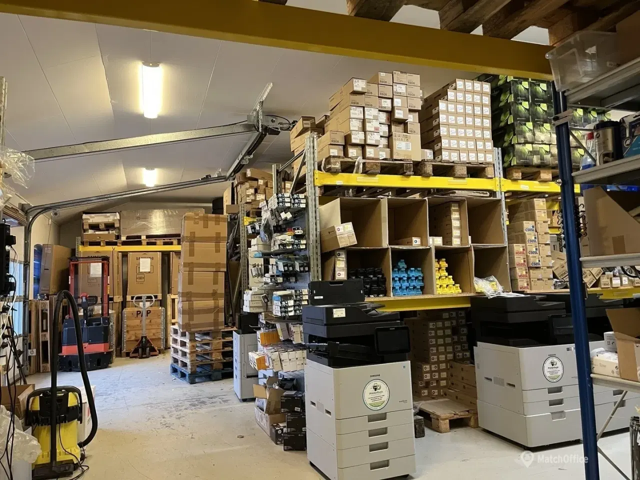 Billede 13 - Sjældent udbudt lagerlejemål m. kontor og showroom