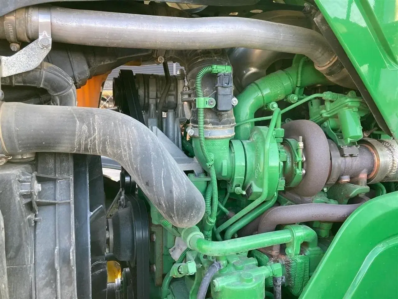 Billede 10 - John Deere 6130M Hauer frontlift monteret