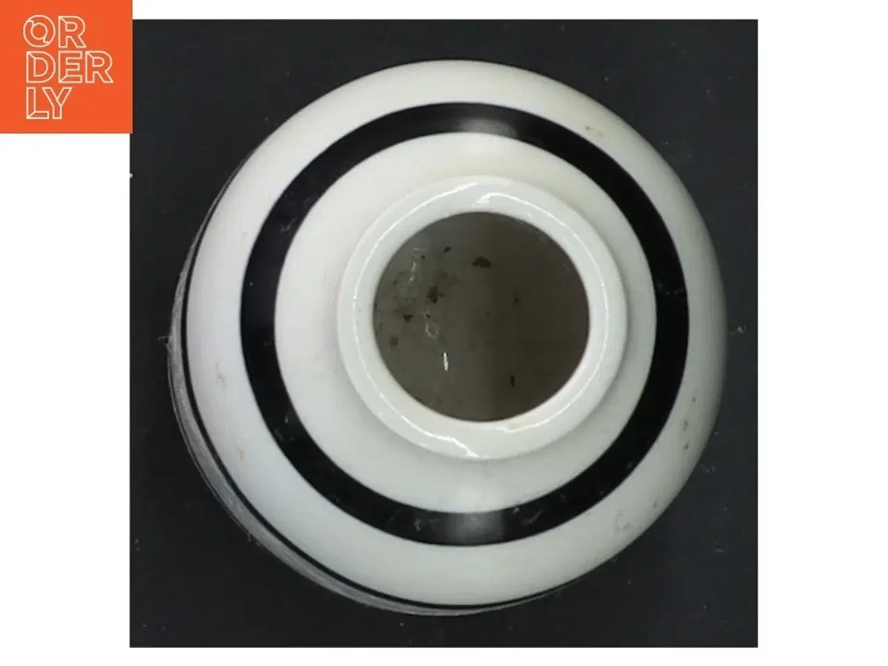 Billede 2 - K&#228;hler vase med sorte striber fra K&#228;hler (str. 8x5 cm)