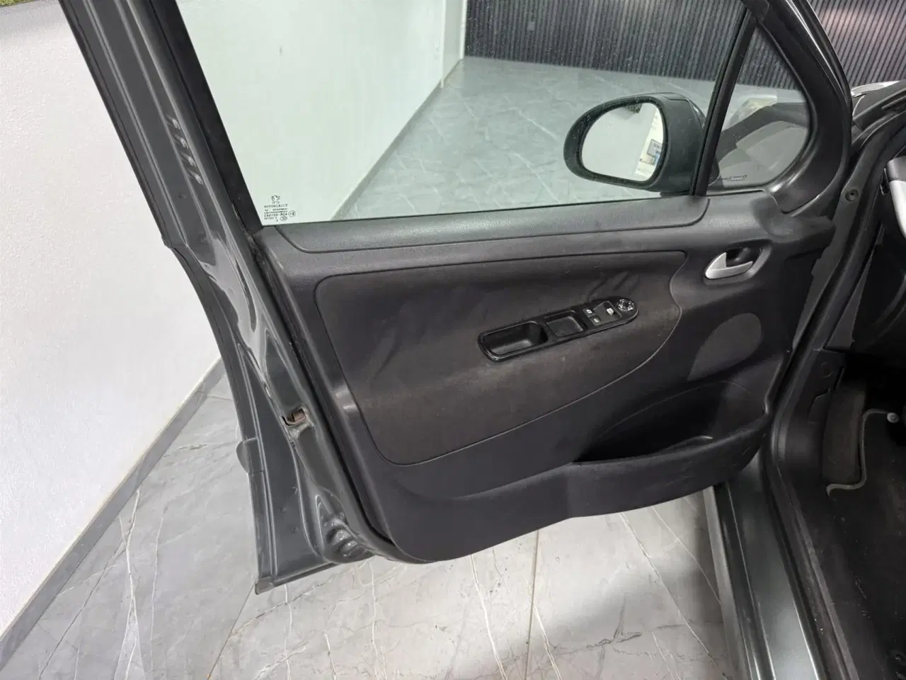 Billede 16 - Peugeot 207 1,6 HDI XR Plus 90HK 5d