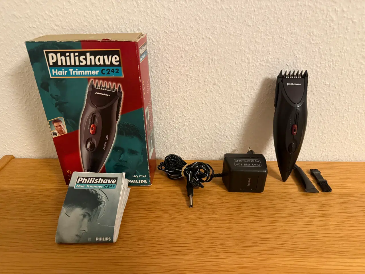 Billede 1 - Philips hårtrimmer HQ C242 