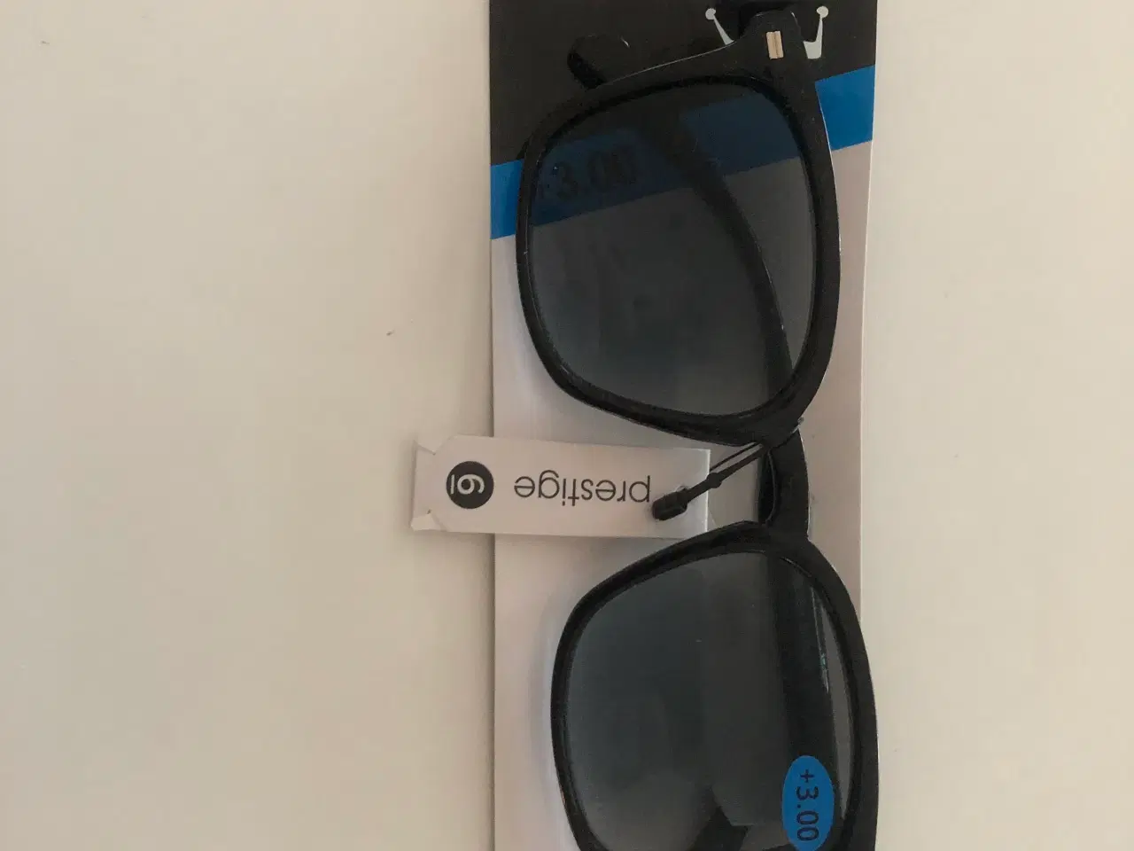 Billede 1 - Prestige 6 solbriller med +3.00 styrke