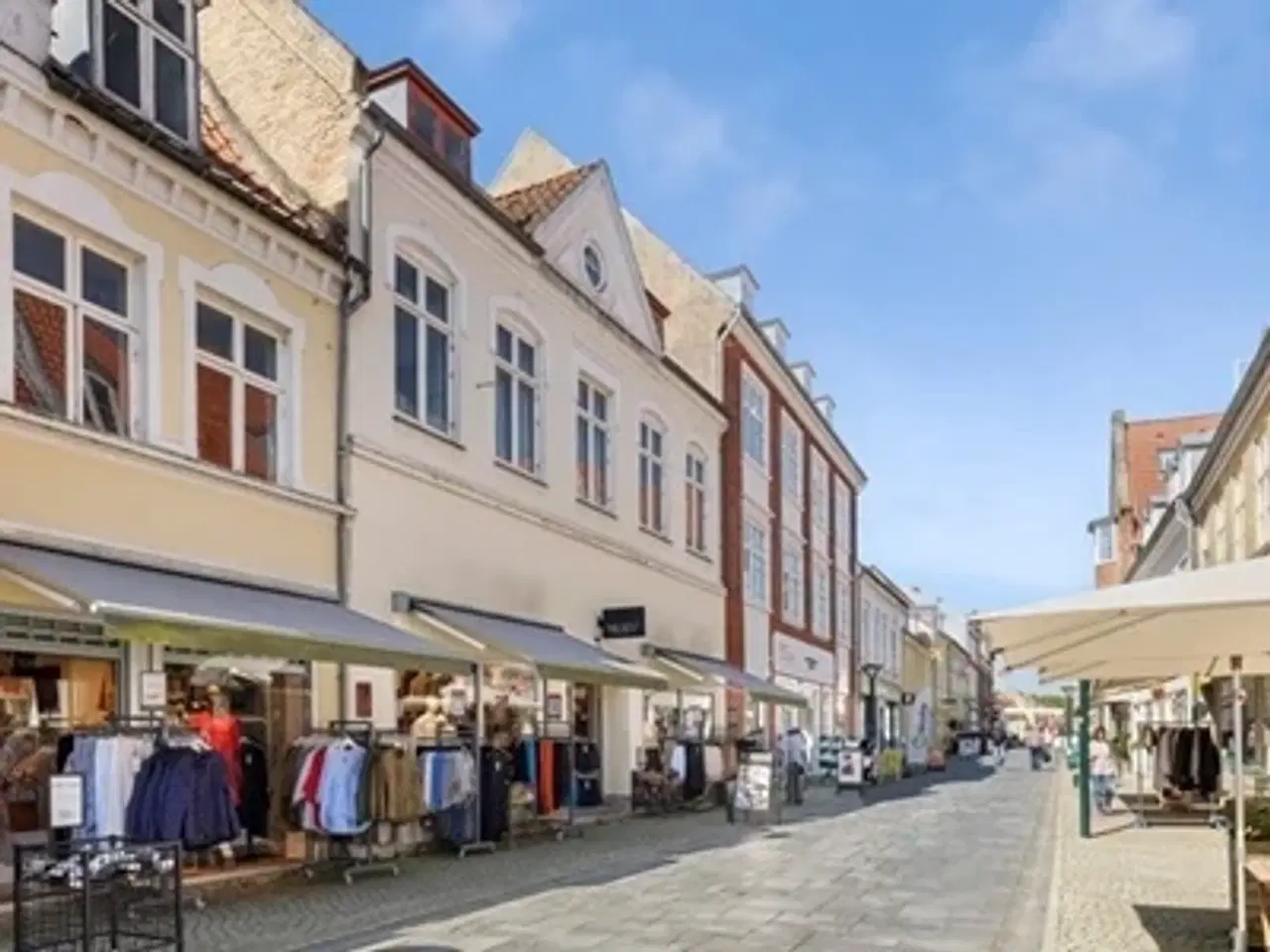 Billede 1 - Velbeliggende butikslejemål på gågade