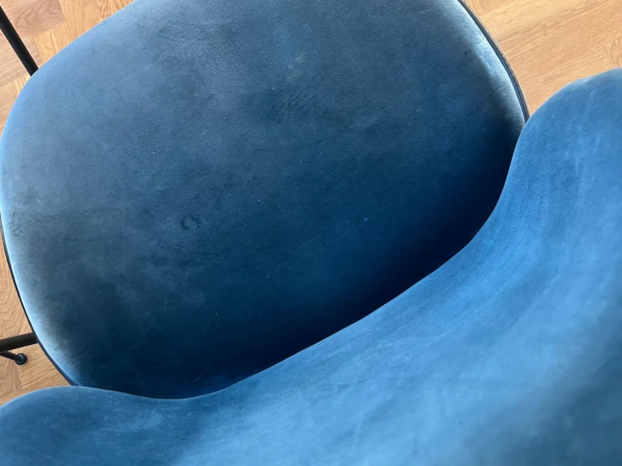 Billede 9 - Gubi Beetle Spisestuestole