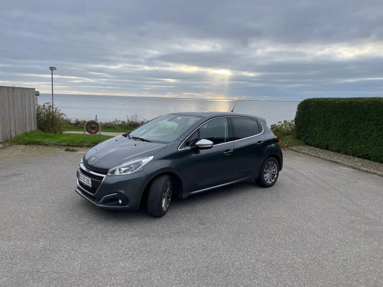 Billede 1 - Peugeot 208 1,6Hdi 