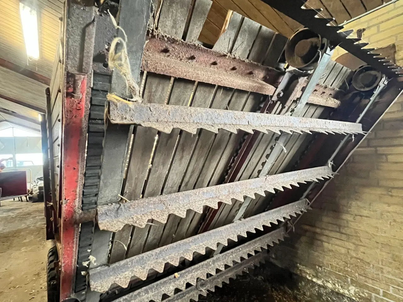 Billede 17 - TP 270 flishugger m. Højtipvogn