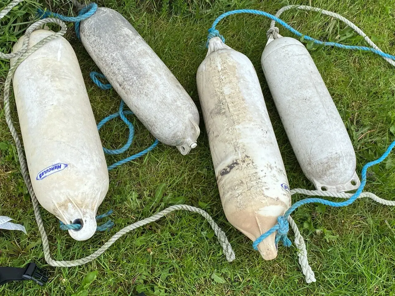 Billede 2 - Blandet Udstyr til båd 