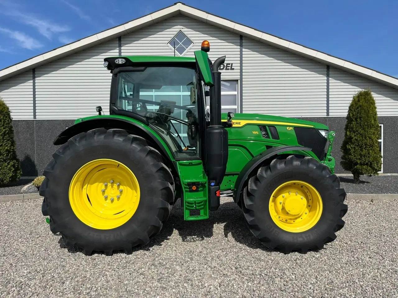 Billede 2 - John Deere 6R 185 Command Pro AutoPower. KUN 166 TIMER. Traktoren er SOM NY.
