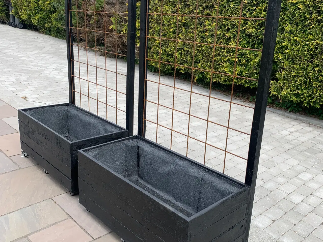 Billede 1 - Plantekasse / højbed / espalier 