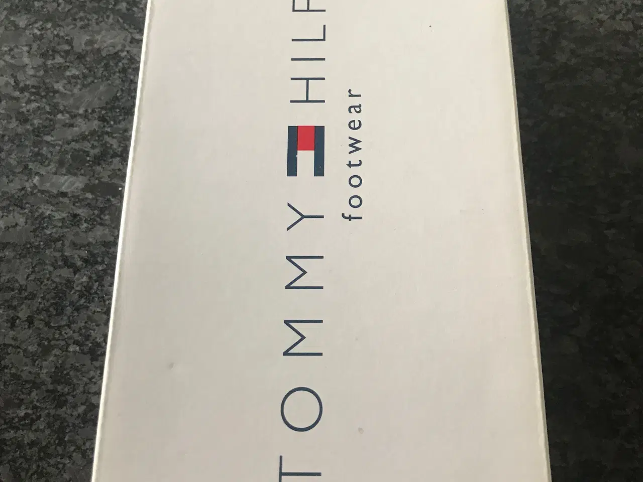 Billede 6 - Flotte hvide sommersko-Tommy Hilfiger