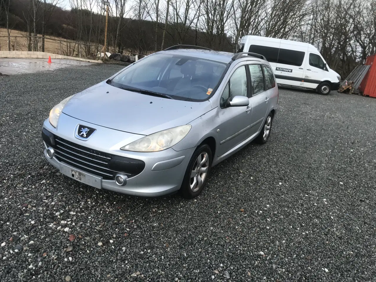 Billede 2 - Ny synt Peugeot 307  1,6 I St. Car 2007  Km kun 21