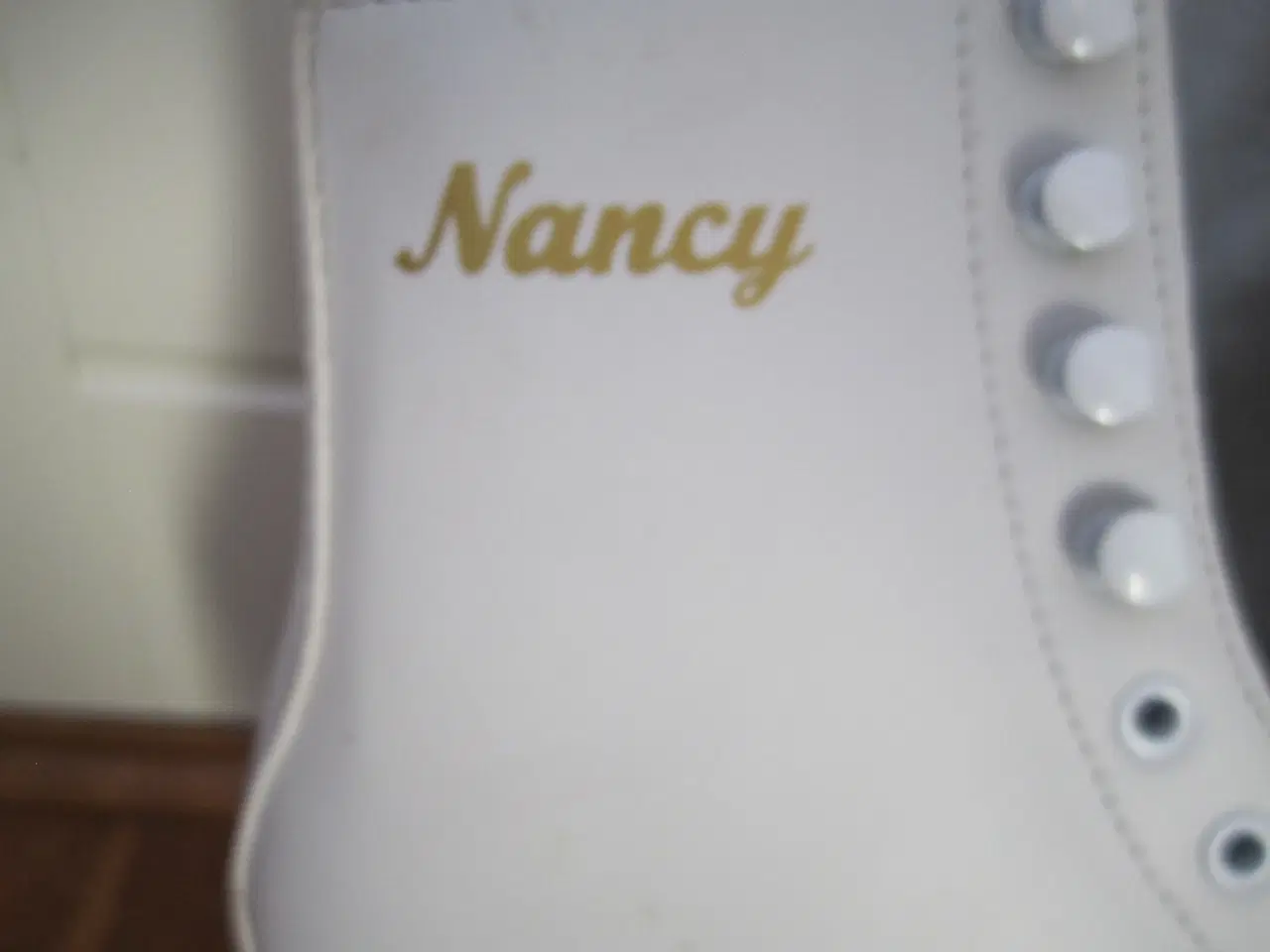 Billede 3 - SUPER FLOTTE NYE KUNSTSKØJTER. BYD.