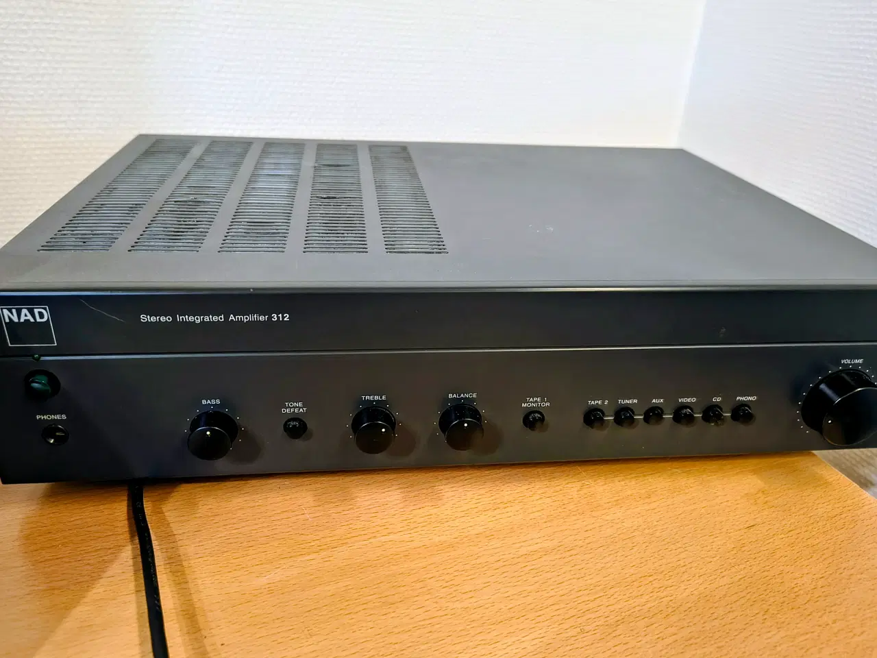 Billede 1 - NAD forstærker model 312