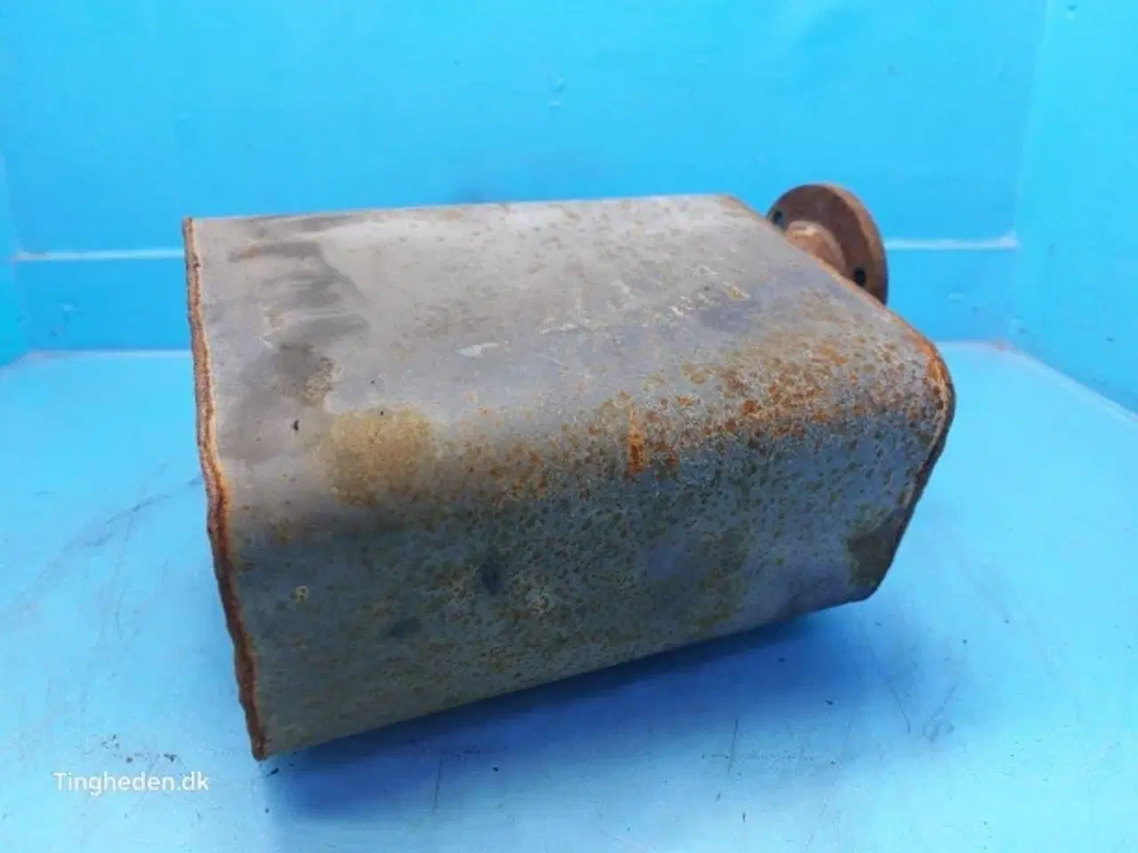 Billede 9 - Case Farmall 95A Lyddæmper 87743821