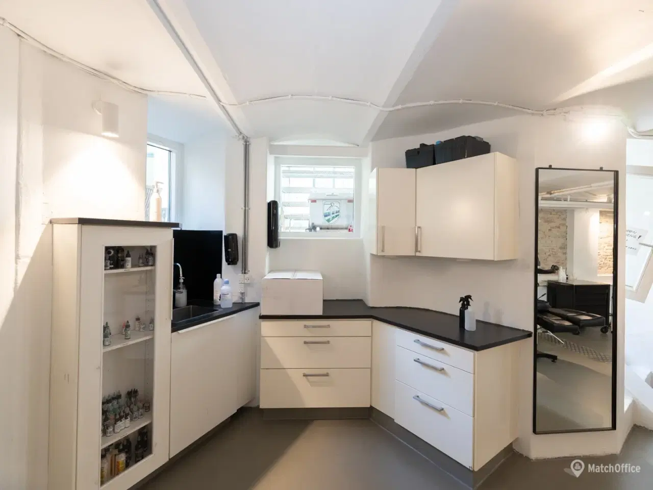 Billede 8 - Stor og velrenoveret erhvervsandel eksklusivt placeret nær Amalienborg