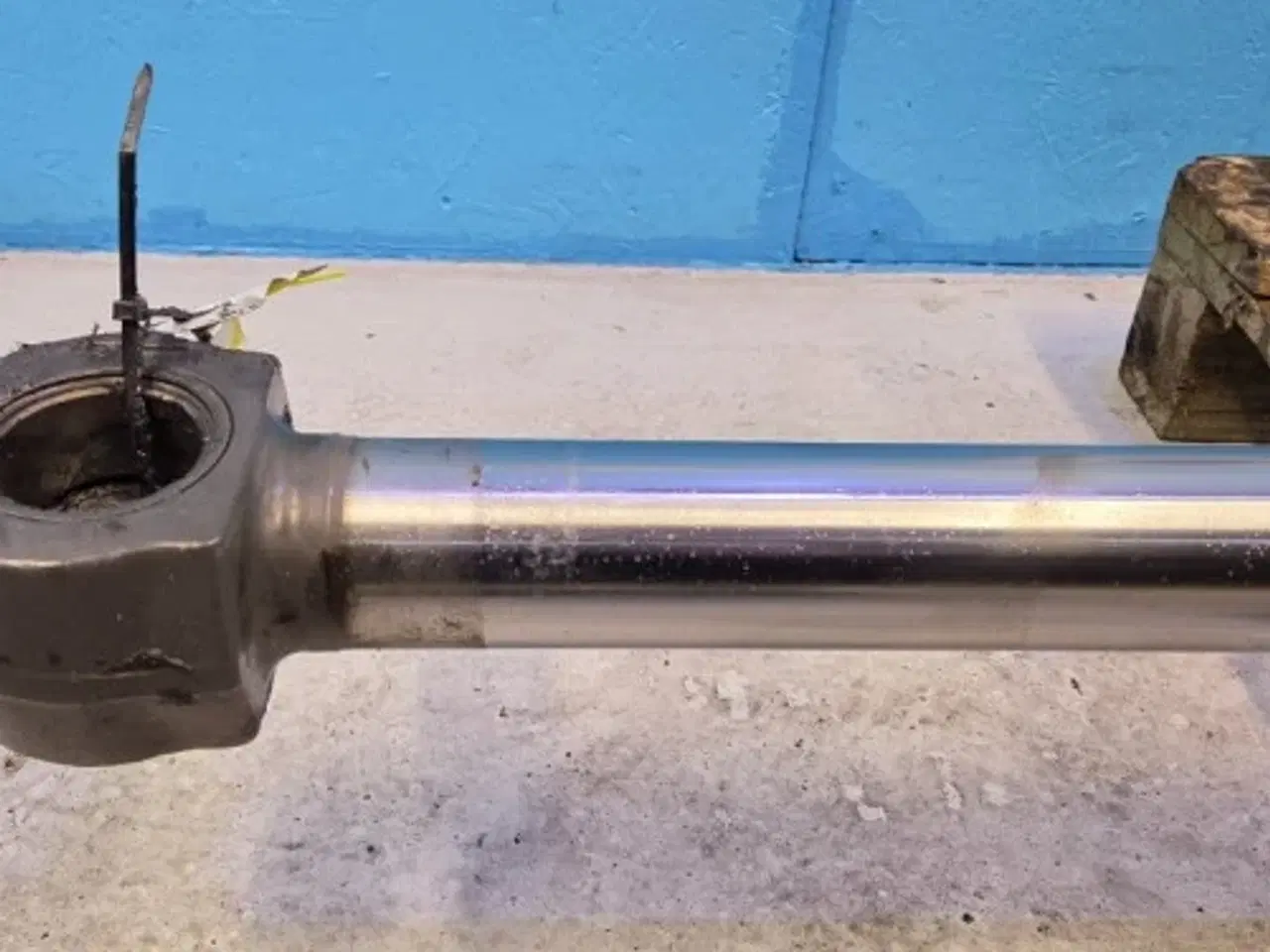 Billede 15 - New Holland LB115B Cylinder 85800830