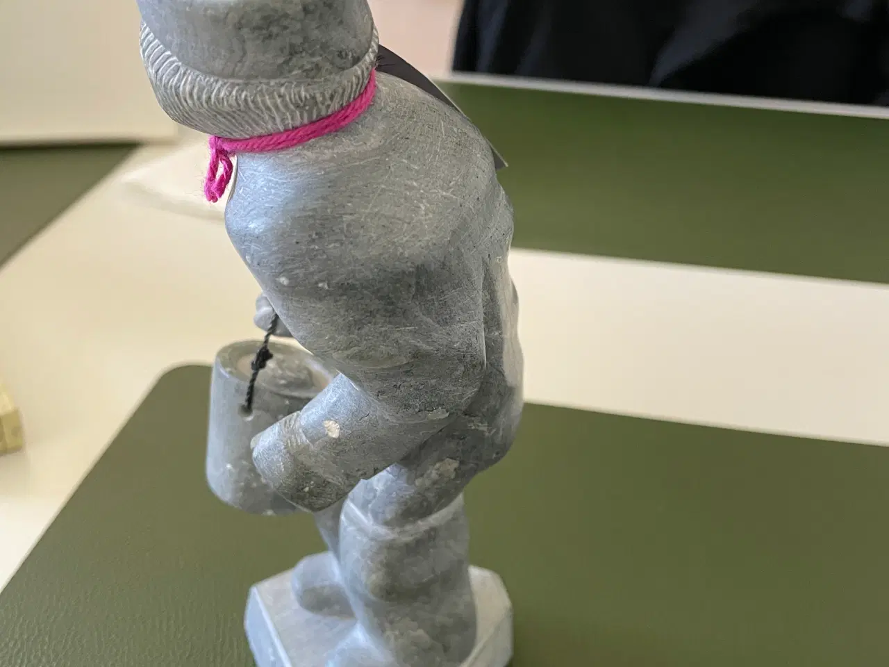 Billede 2 - Fedtstensfigur/Grønland