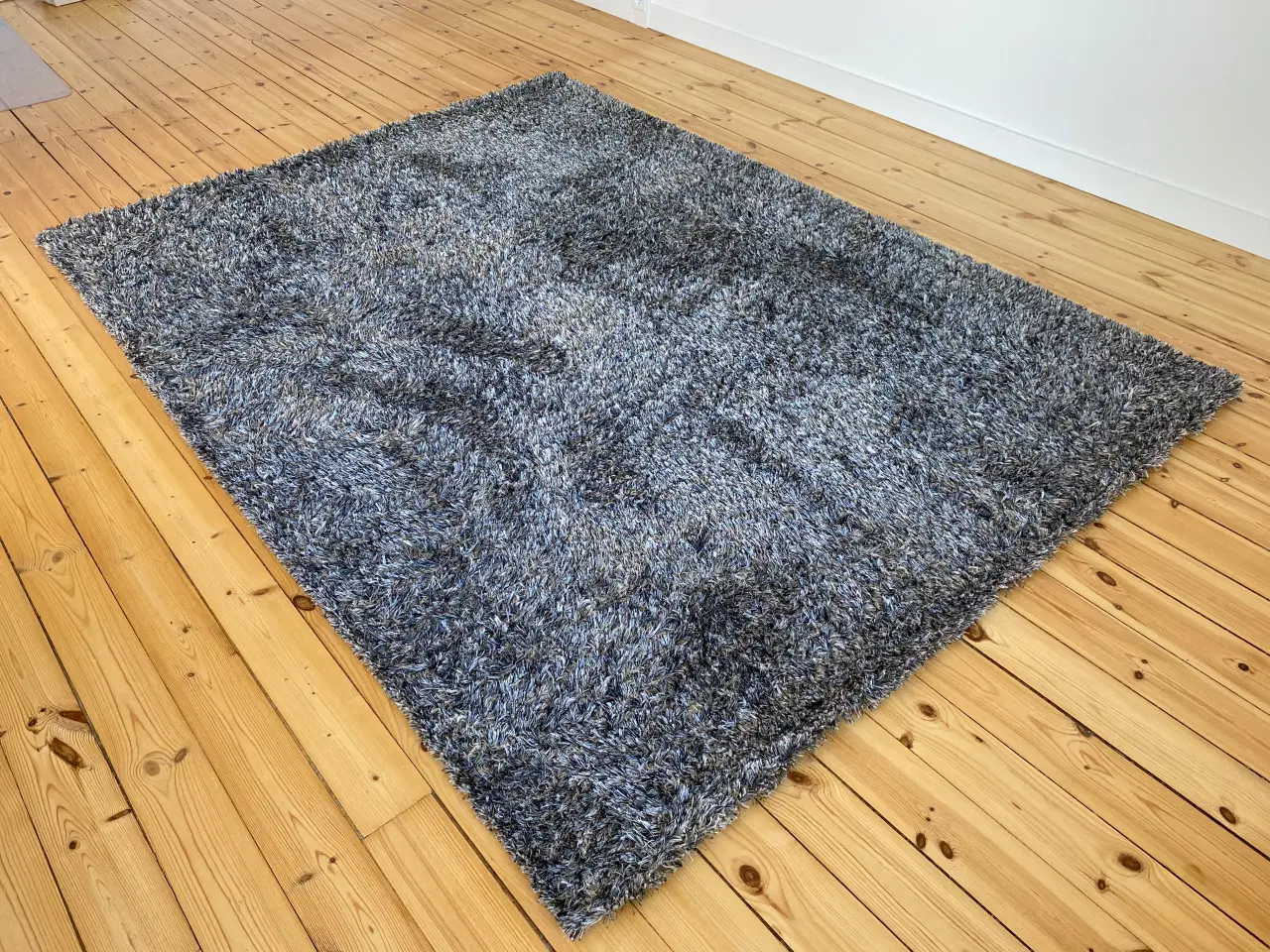 Billede 2 - Ryatæppe i grå – 170x240 cm, købspris 2800 kr 🌟