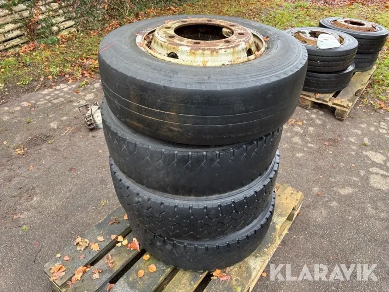 Billede 2 - Dæk med fælg Pirelli Fh55
