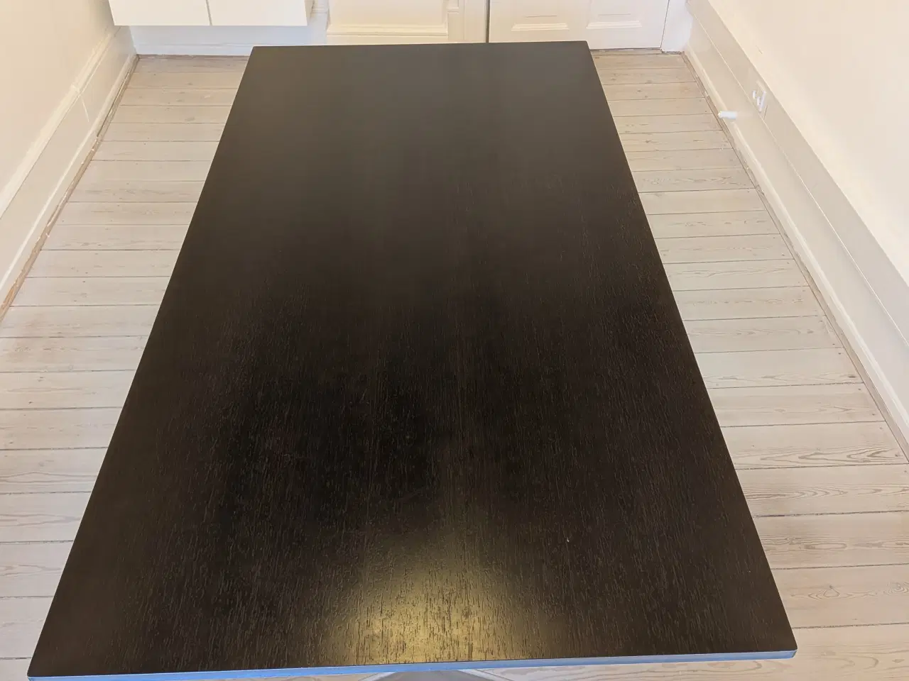 Billede 4 - Alias Frametable – Designikon i Mørk Eg