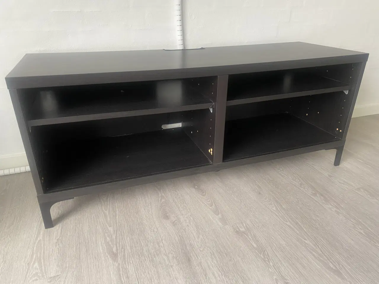 Billede 4 - Sort Skænk (tv-skænk)