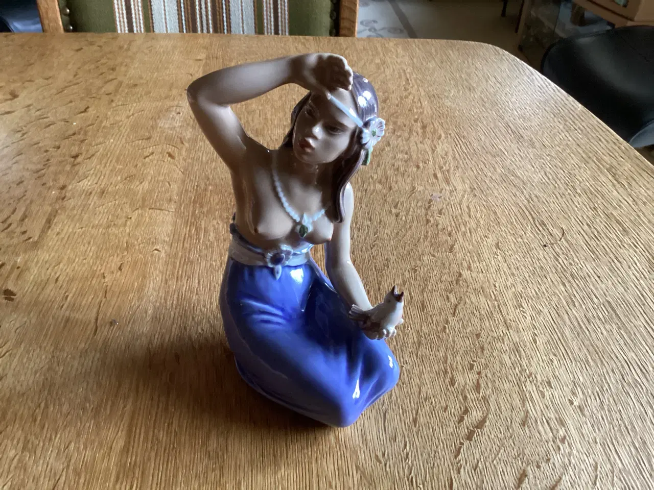 Billede 2 - DJ Hawai-pige 1268