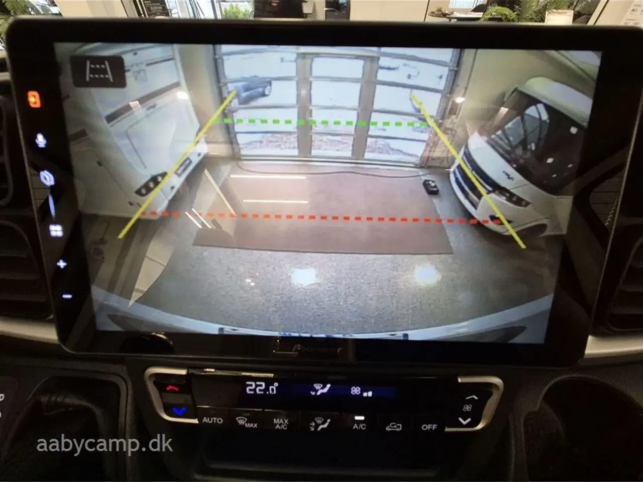 Billede 8 - 2026 - Benimar Mileo 268   Nk pakke. 8 Trins Automatgear. 140 Hk.  200W Solceller. Truma Combi Diesel. Kompressor Køleskab 150L. Emhætte.