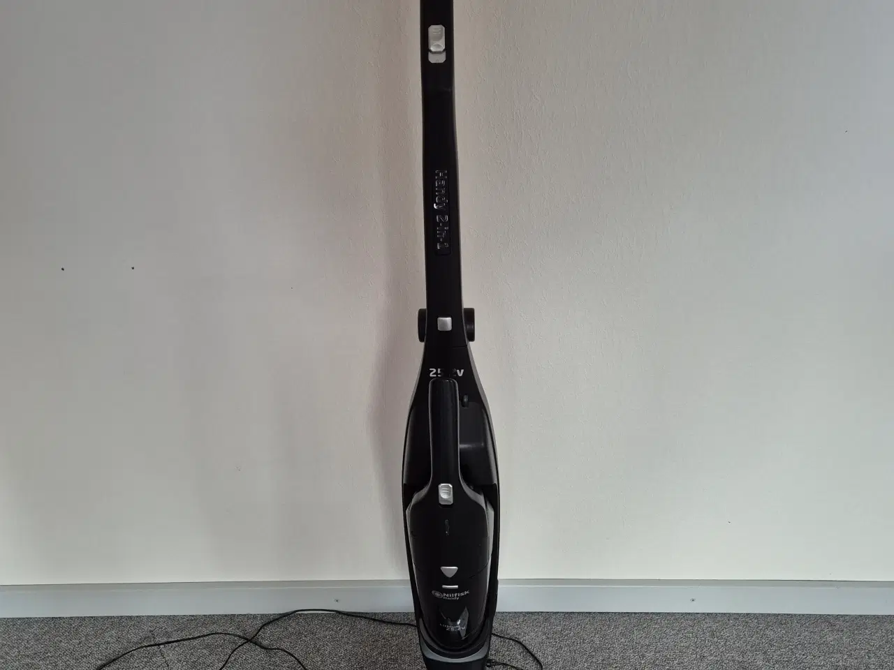 Billede 1 - Nilfisk støvsuger 2 i 1