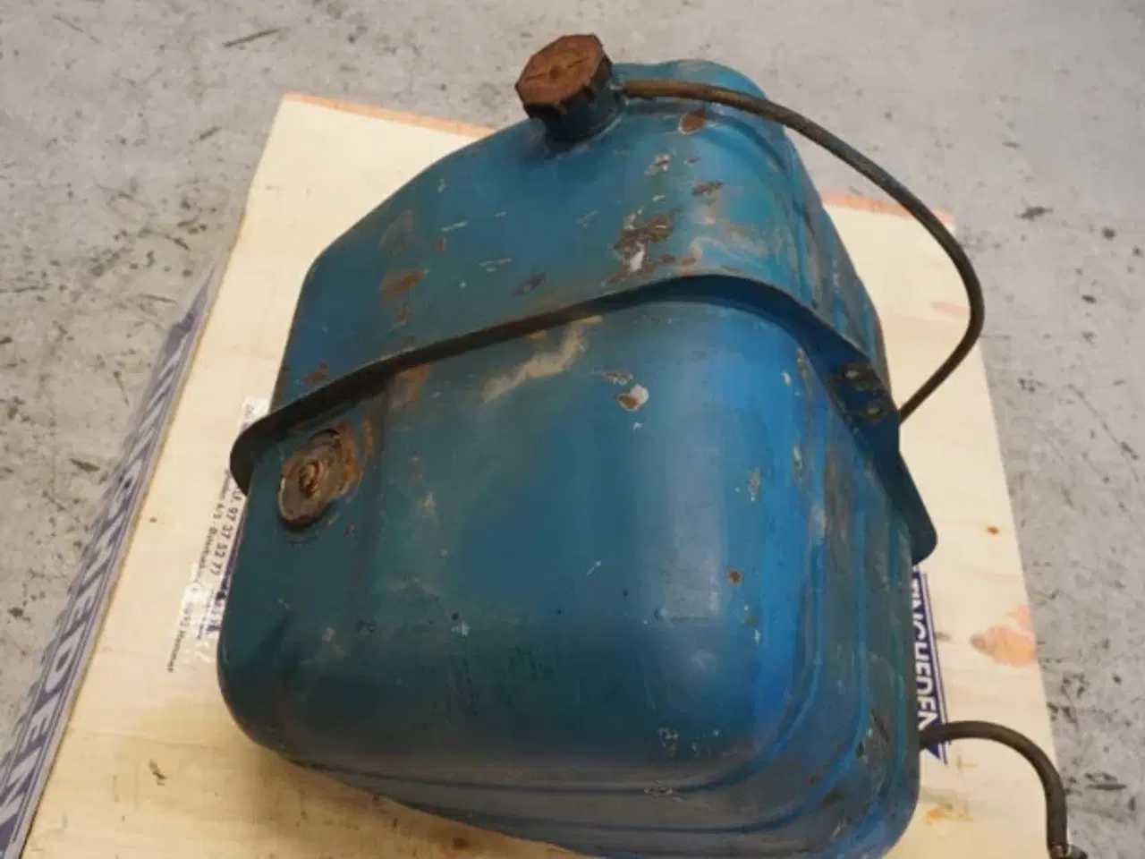 Billede 11 - Ford 4000 Dieseltank E3NN9002AB