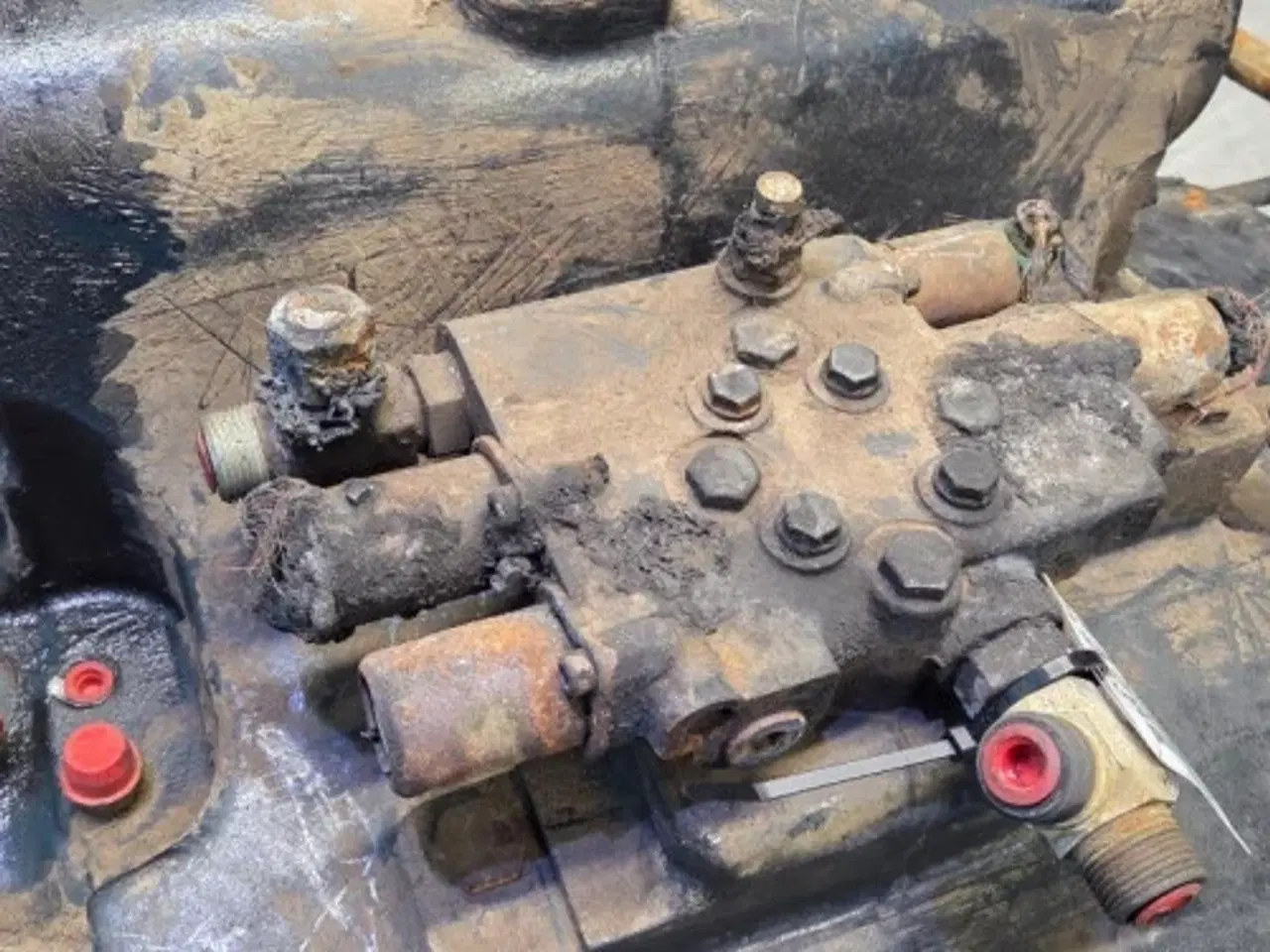 Billede 17 - Case Puma  185 Bagtøj 47600119 