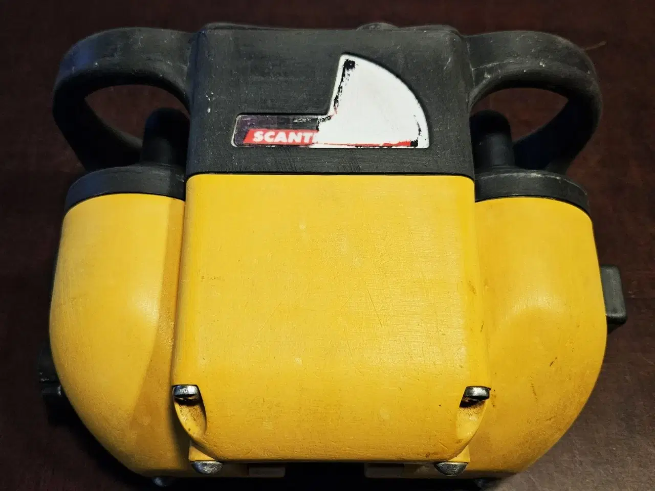 Billede 5 - Manitou Fjernbetjening / HETRONIC / inkl. 3 batterier / pæn og ordentlig stand