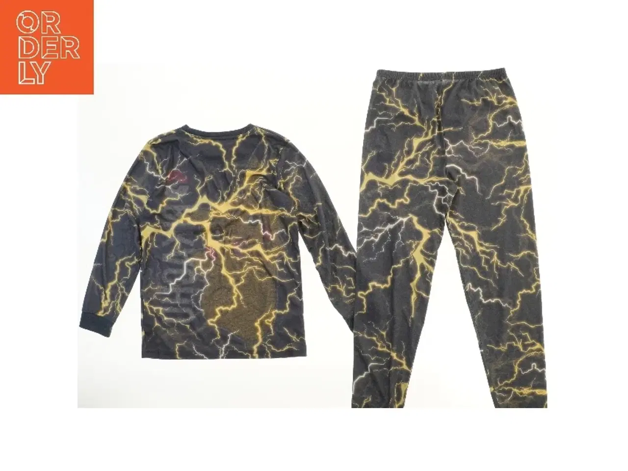 Billede 2 - Pokemon pyjamassæt fra Pokemon (str. 152)