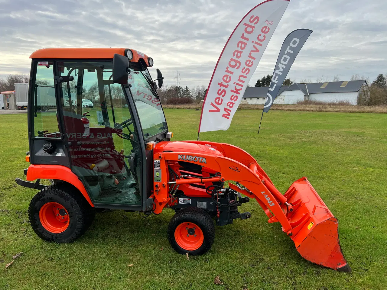 Billede 9 - KUBOTA BX2350 23 HK TRAKTOR MED FØREHUS