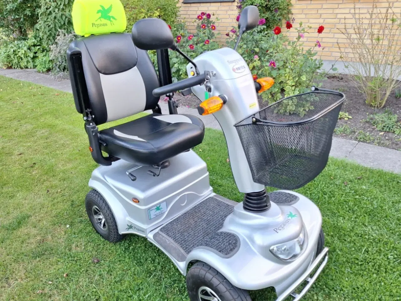 Billede 1 - El Scooter købt ved forhandler for 2 måneder siden